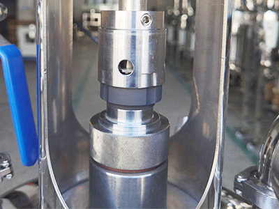 Réacteur en acier inoxydable à double couche de 30 L pour la distillation détail - Le joint mécanique combiné en acier inoxydable et graphite présente une résistance à l'usure, une résistance aux températures élevées et une meilleure étanchéité.