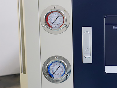 Refroidisseur de chauffe-eau 50L pour laboratoire détail - Compteur haute pression et basse pression, peut observer l'état du compresseur à tout moment.