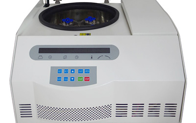 HR-20 centrifugeuse de table réfrigérée à grande vitesse détail - Fenêtre visuelle pour la mesure de la vitesse et l'étalonnage.
