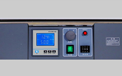 Boîte de stérilisation à air chaud série LGX détail - Panneau de commande multifonction