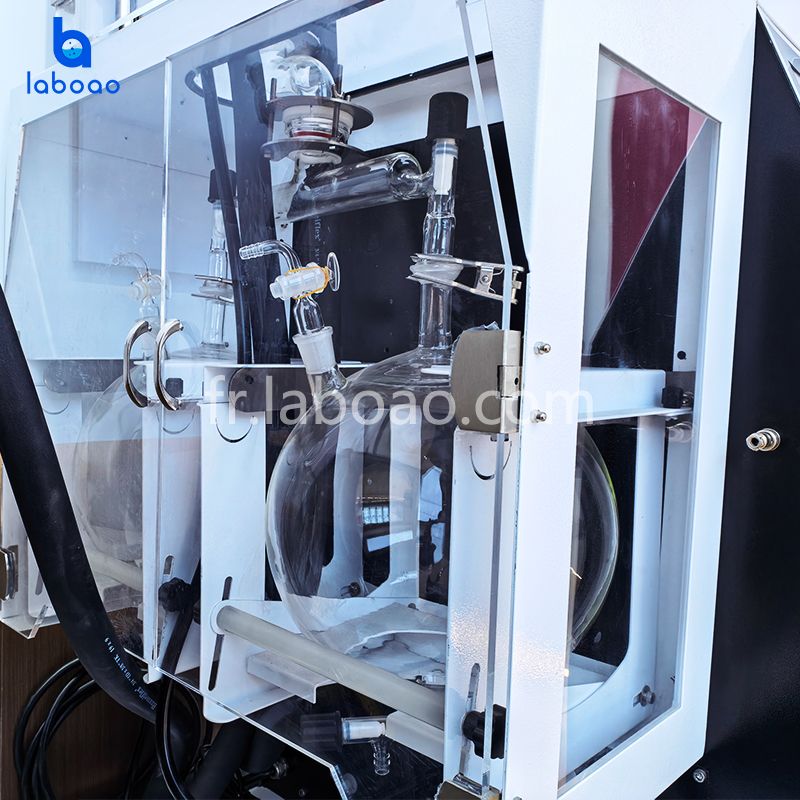 Évaporateur rotatif avec dispositif de protection et remplissage/vidange automatique