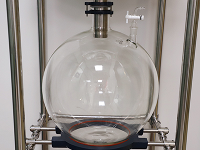 Système de filtration sous vide en acier inoxydable détail - La bouteille de filtre d'aspiration en verre adopte un verre à haute teneur en borosilicate avec des performances stables