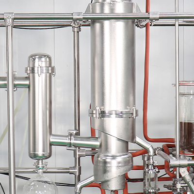 Distillation moléculaire à film essuyé en acier inoxydable détail - Évaporateur principal, matériau SUS, meilleure conductivité thermique, bon effet d'évaporation et dommages difficiles